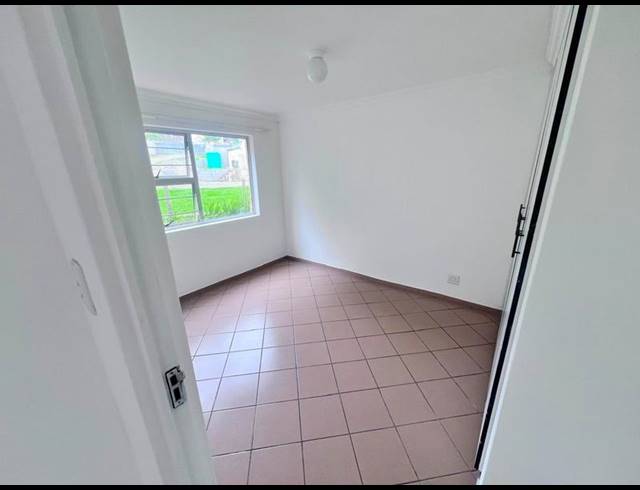 2 BEDROOM PROPERTY TO RENT IN MARGATE BEACH